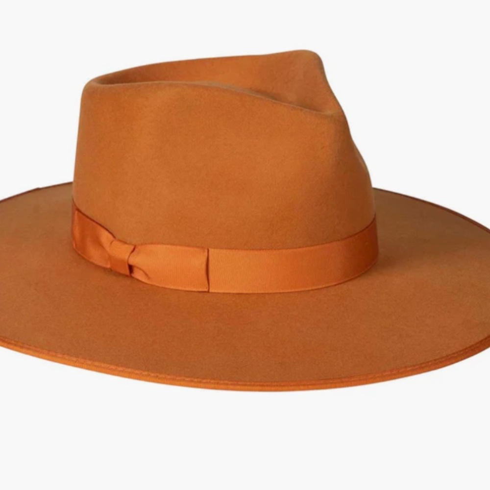 Lack of color terracotta rusty rancher